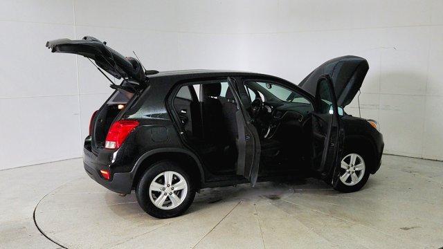 used 2022 Chevrolet Trax car, priced at $17,991