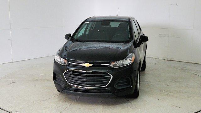 used 2022 Chevrolet Trax car, priced at $17,991