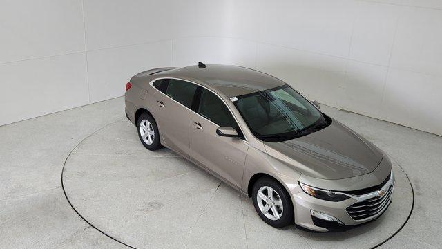 new 2025 Chevrolet Malibu car, priced at $25,245