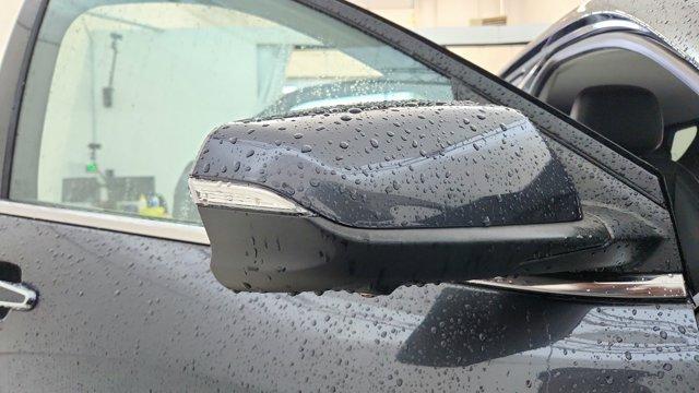 used 2022 Chevrolet Equinox car, priced at $25,492