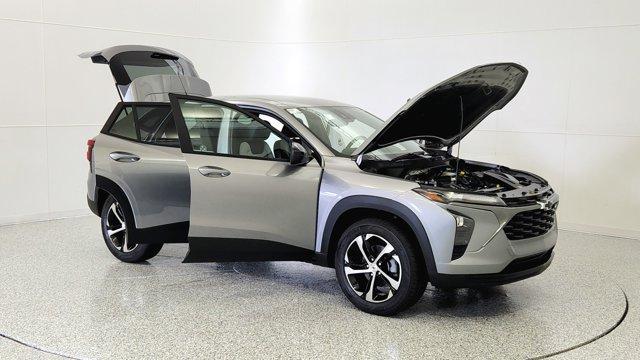 new 2025 Chevrolet Trax car, priced at $24,289