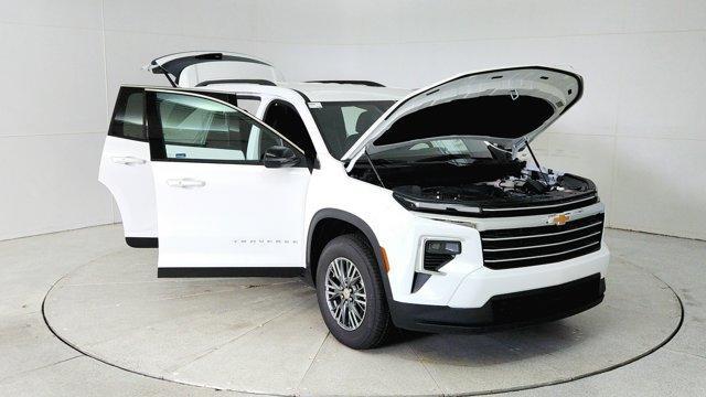 new 2025 Chevrolet Traverse car, priced at $42,793