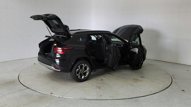 new 2025 Chevrolet Trax car, priced at $25,684