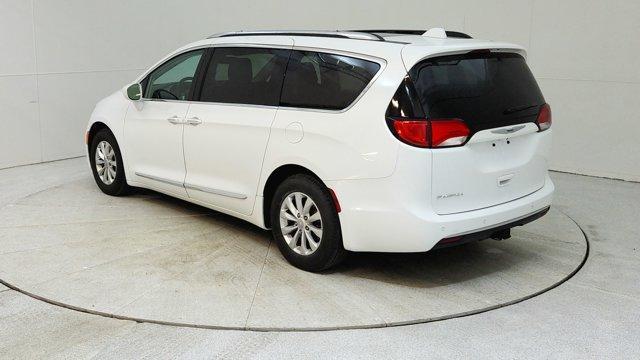 used 2018 Chrysler Pacifica car, priced at $17,791