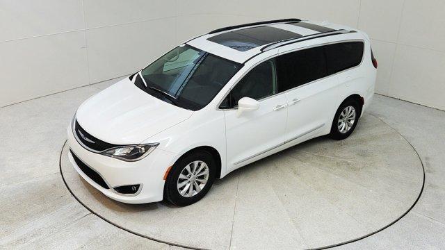 used 2018 Chrysler Pacifica car, priced at $17,791