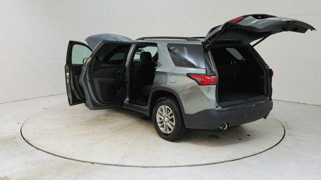 used 2023 Chevrolet Traverse car, priced at $28,292