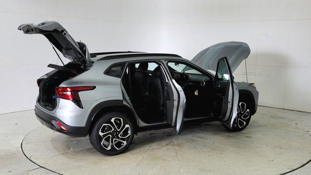 new 2025 Chevrolet Trax car, priced at $25,989