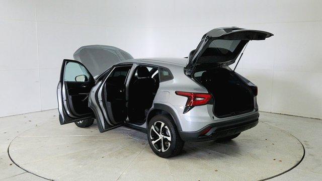 used 2024 Chevrolet Trax car, priced at $22,991
