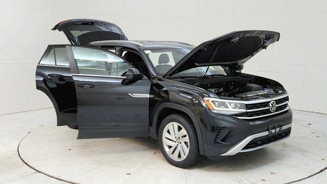 used 2022 Volkswagen Atlas Cross Sport car, priced at $27,492