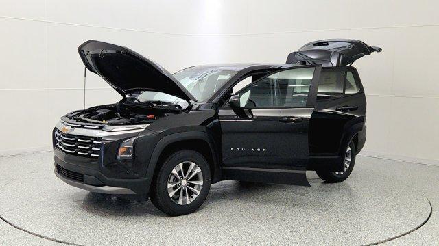 new 2026 Chevrolet Equinox car, priced at $28,694