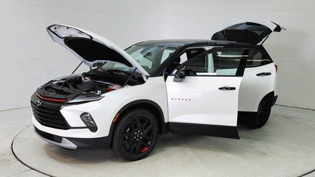 new 2025 Chevrolet Blazer car, priced at $42,225