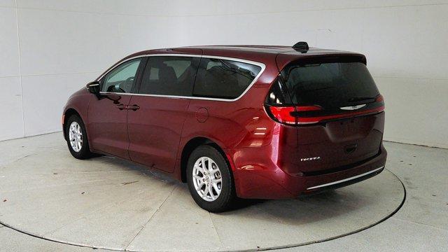 used 2023 Chrysler Pacifica car, priced at $23,293