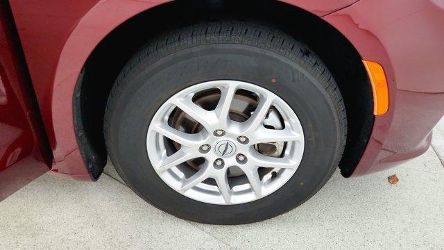 used 2023 Chrysler Pacifica car, priced at $23,293