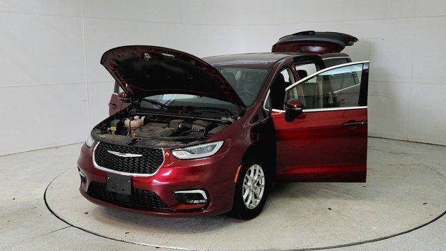 used 2023 Chrysler Pacifica car, priced at $23,293
