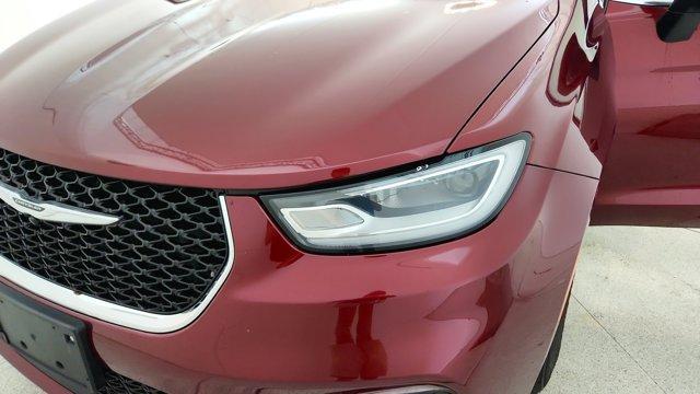 used 2023 Chrysler Pacifica car, priced at $23,293
