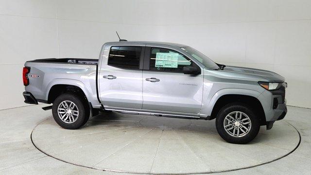 new 2024 Chevrolet Colorado car, priced at $39,350