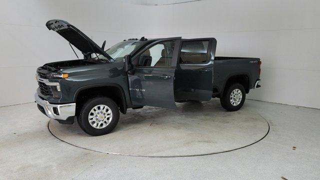 new 2025 Chevrolet Silverado 2500 car, priced at $62,635