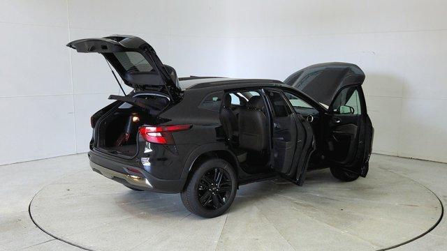 new 2025 Chevrolet Trax car, priced at $26,989