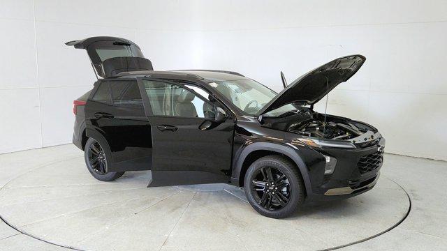 new 2025 Chevrolet Trax car, priced at $26,989
