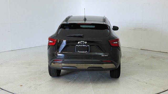 new 2025 Chevrolet Trax car, priced at $26,989