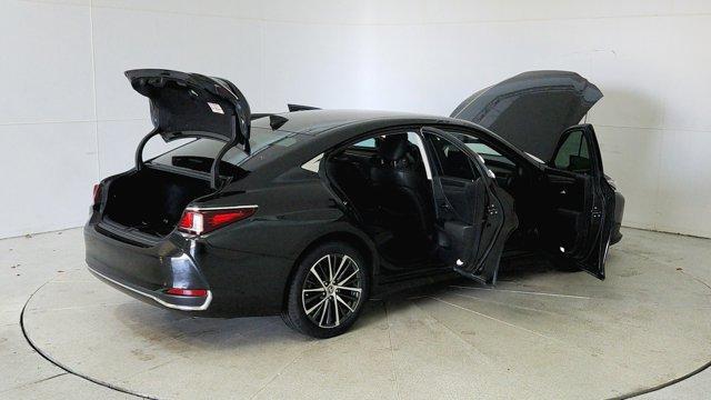used 2022 Lexus ES 250 car, priced at $32,491