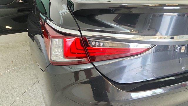 used 2022 Lexus ES 250 car, priced at $32,491