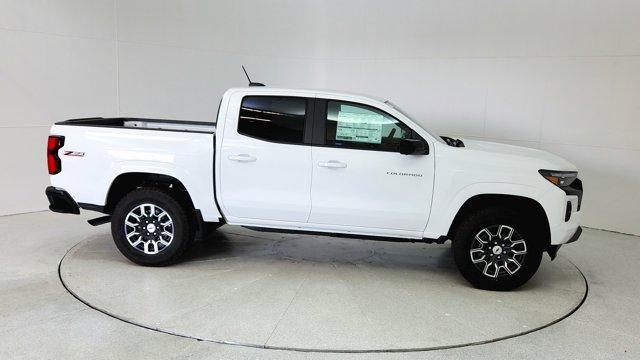 new 2024 Chevrolet Colorado car, priced at $40,995