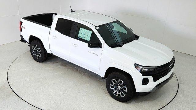 new 2024 Chevrolet Colorado car, priced at $40,995