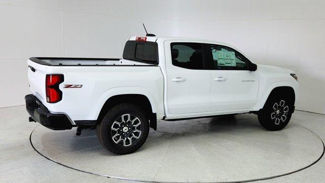 new 2024 Chevrolet Colorado car, priced at $40,995