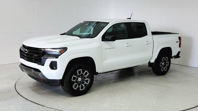 new 2024 Chevrolet Colorado car, priced at $40,995