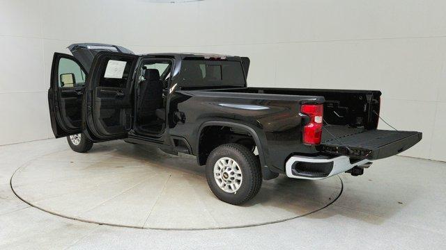 new 2025 Chevrolet Silverado 2500 car, priced at $58,720