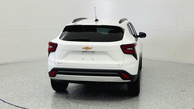 new 2025 Chevrolet Trax car, priced at $24,094