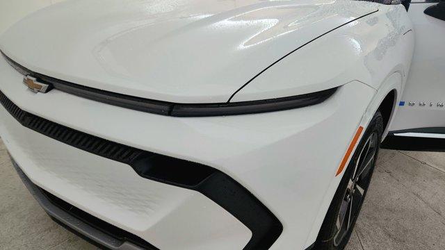 new 2025 Chevrolet Equinox EV car, priced at $43,884