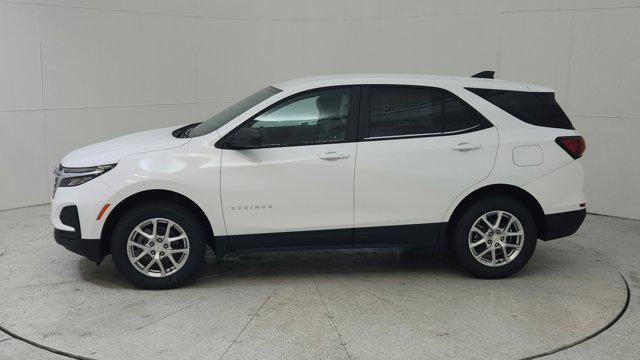 new 2024 Chevrolet Equinox car, priced at $31,075