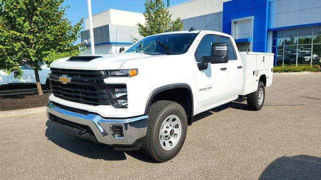 new 2024 Chevrolet Silverado 3500 car, priced at $60,626