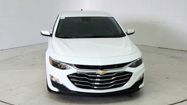 new 2025 Chevrolet Malibu car, priced at $25,245