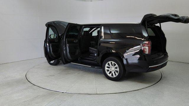 new 2024 Chevrolet Suburban car, priced at $76,215