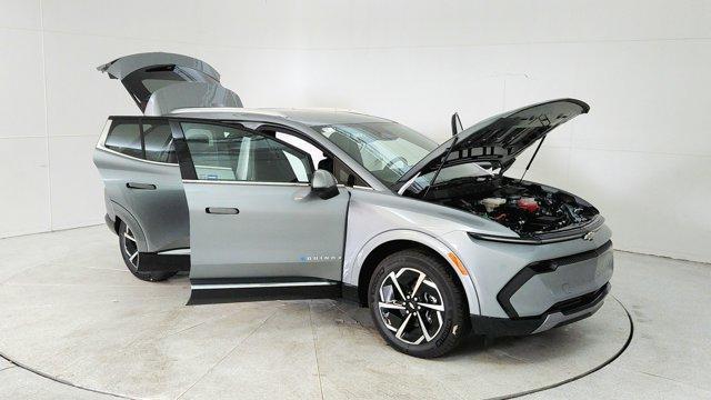 new 2025 Chevrolet Equinox EV car, priced at $42,395
