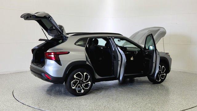 new 2025 Chevrolet Trax car, priced at $27,288