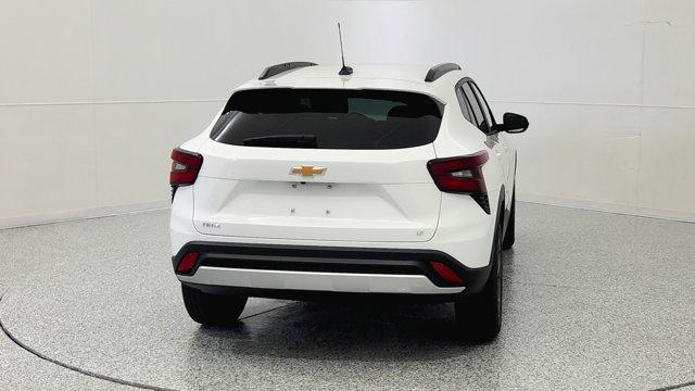 new 2025 Chevrolet Trax car, priced at $25,484