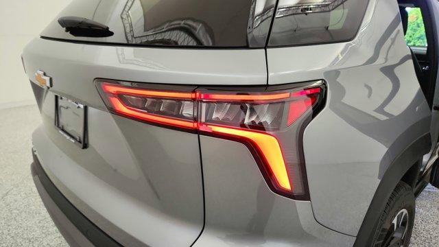 new 2025 Chevrolet Equinox car, priced at $28,389