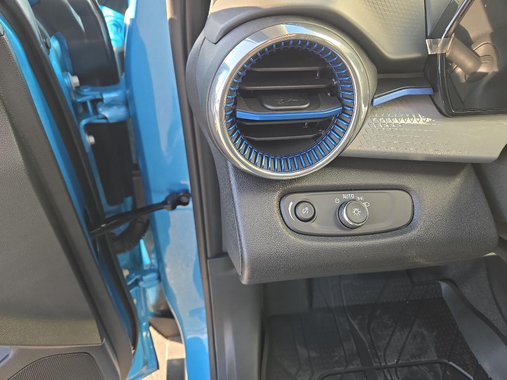 new 2026 Chevrolet Trax car, priced at $26,779