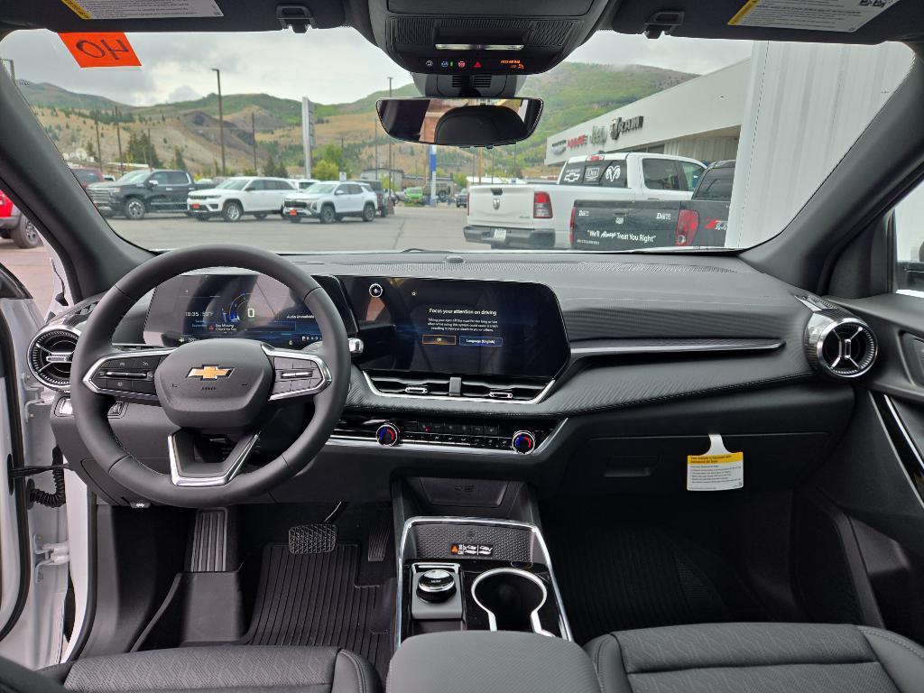 new 2026 Chevrolet Equinox car, priced at $35,555