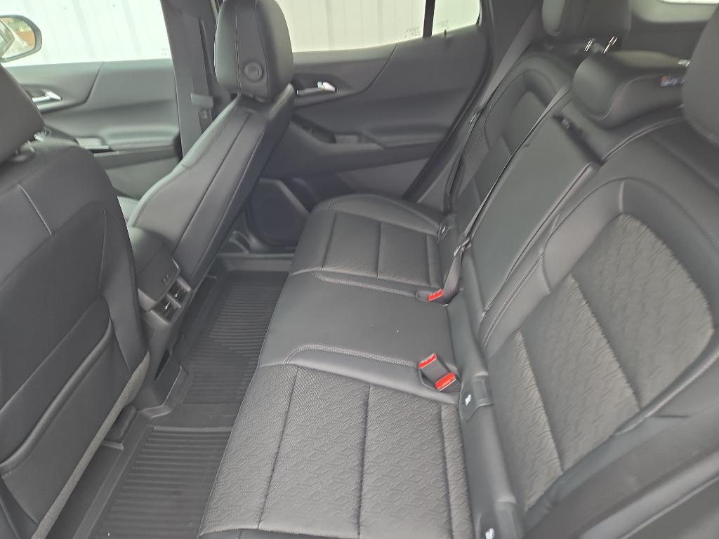 new 2026 Chevrolet Equinox car, priced at $35,555