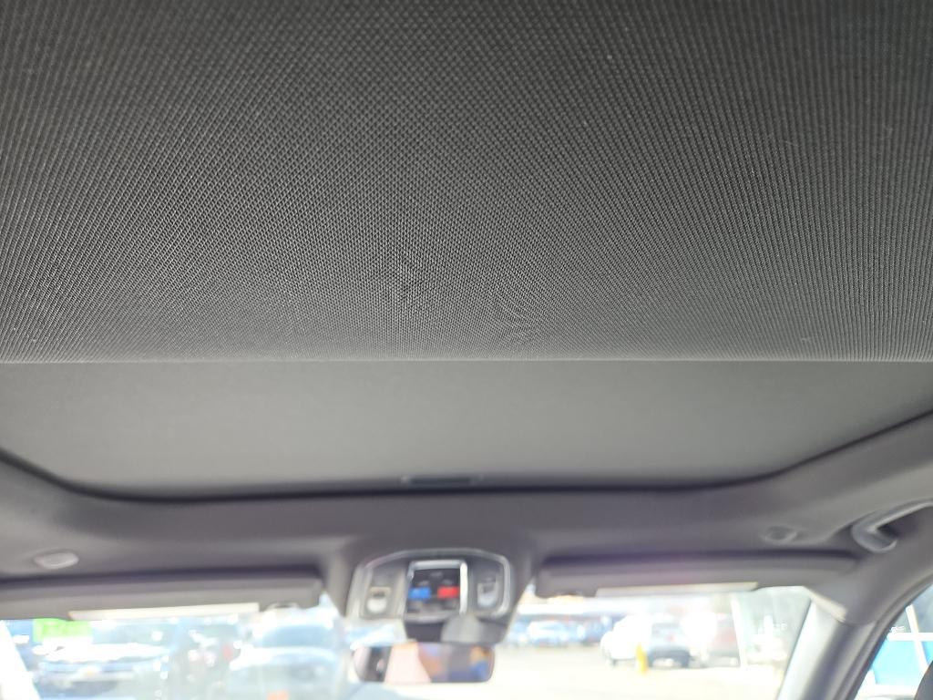 new 2025 Jeep Grand Cherokee car, priced at $42,727