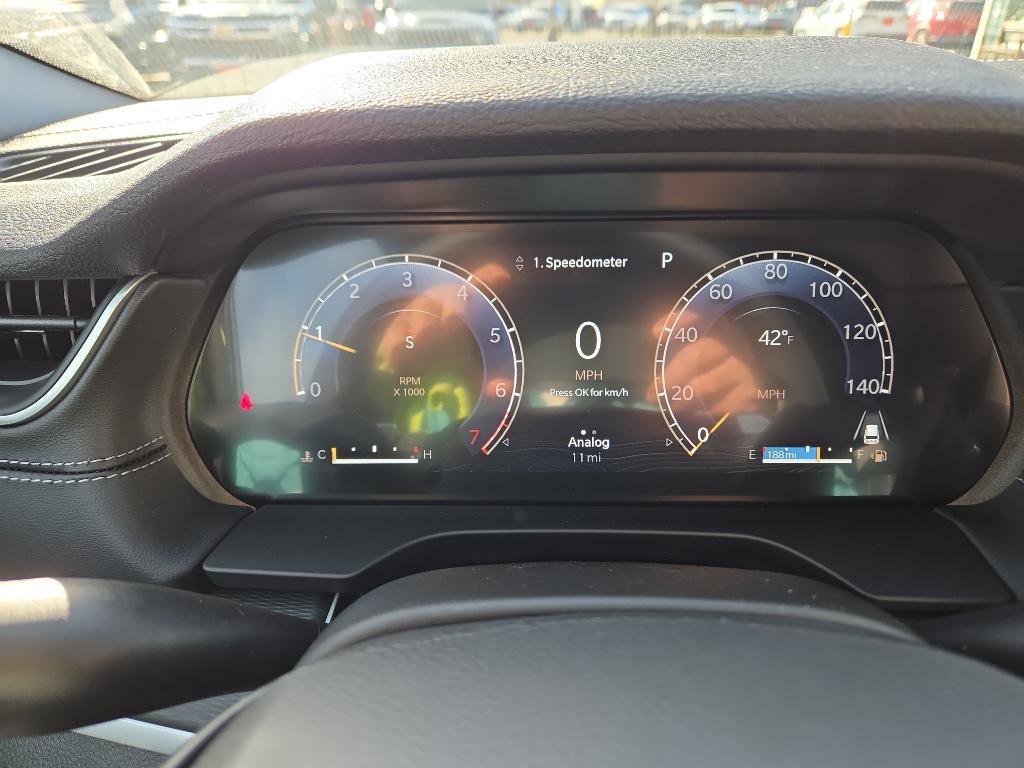 new 2025 Jeep Grand Cherokee car, priced at $42,727