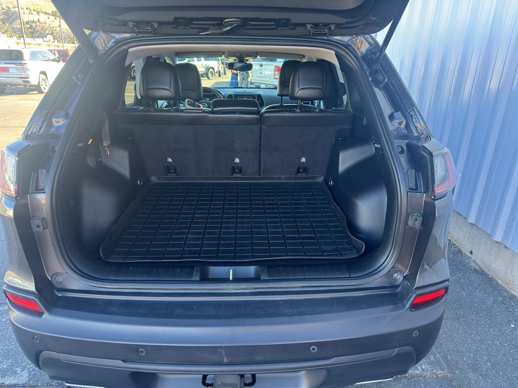 used 2020 Jeep Cherokee car, priced at $20,299