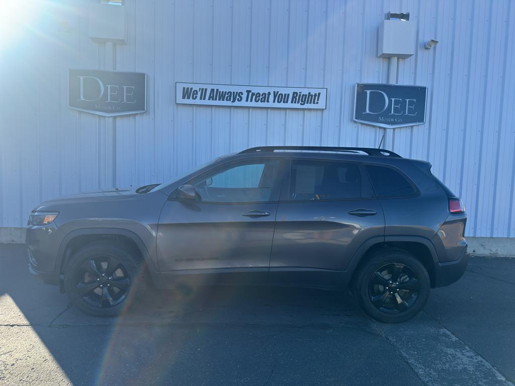 used 2020 Jeep Cherokee car, priced at $20,299