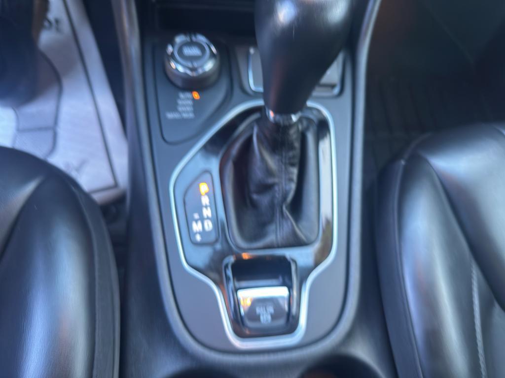 used 2020 Jeep Cherokee car, priced at $20,299