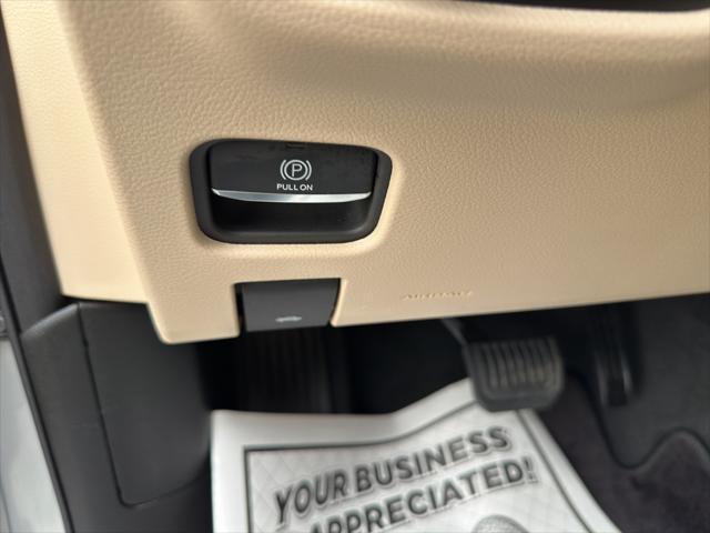used 2024 Jeep Grand Cherokee car, priced at $46,299